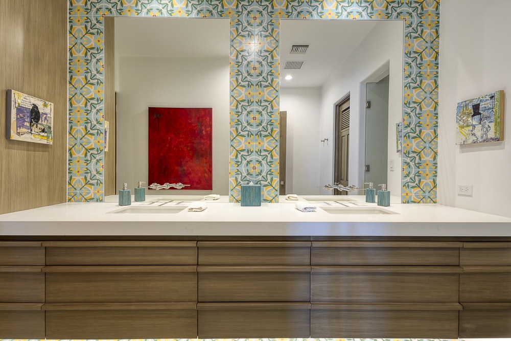 Casita 47 - Bathroom