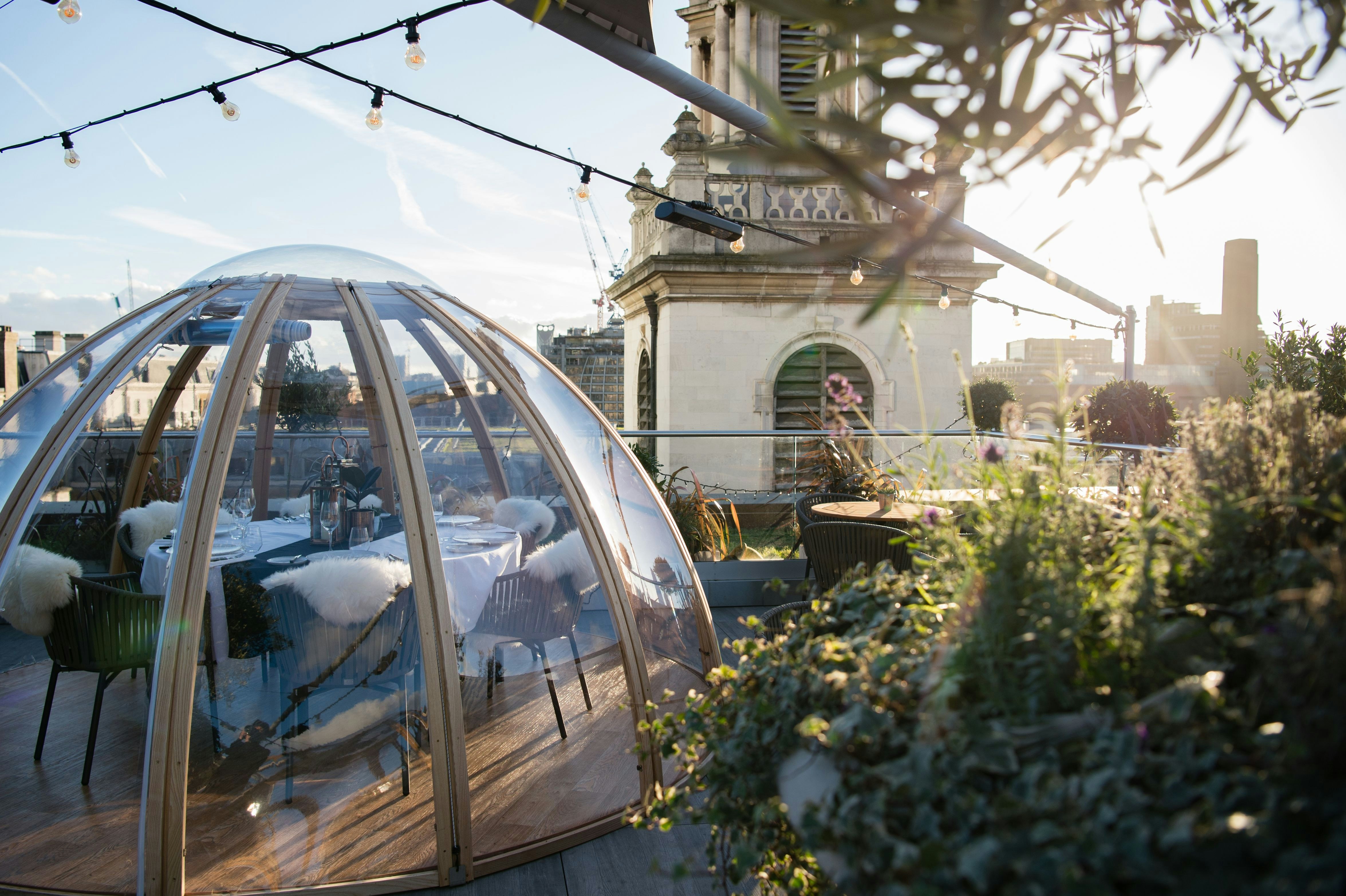 Winter Igloos - Mercer Roof Terrace
