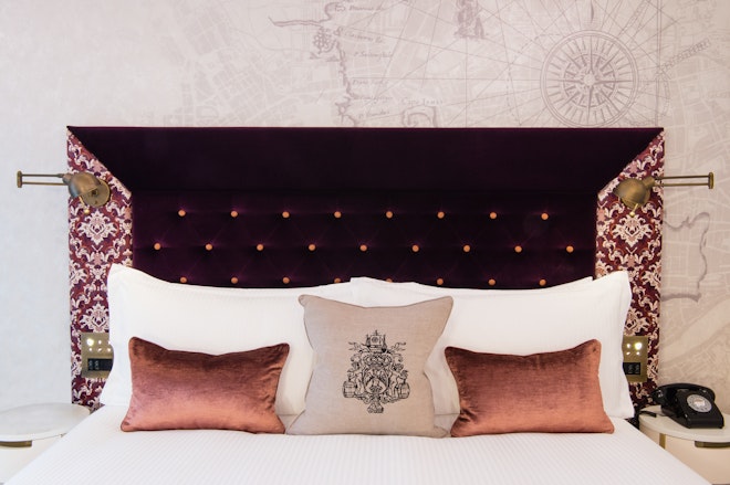 Deluxe Room - Room Details