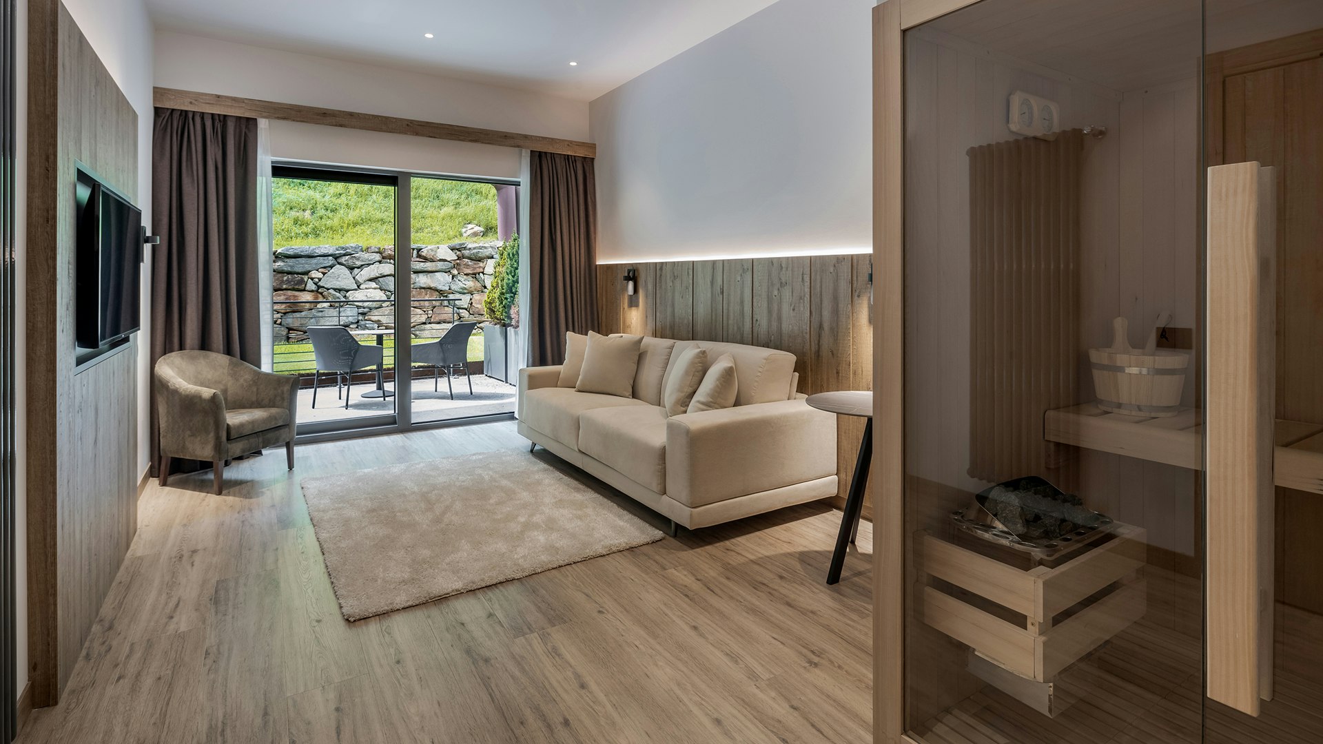 Spa Suite - Living Area