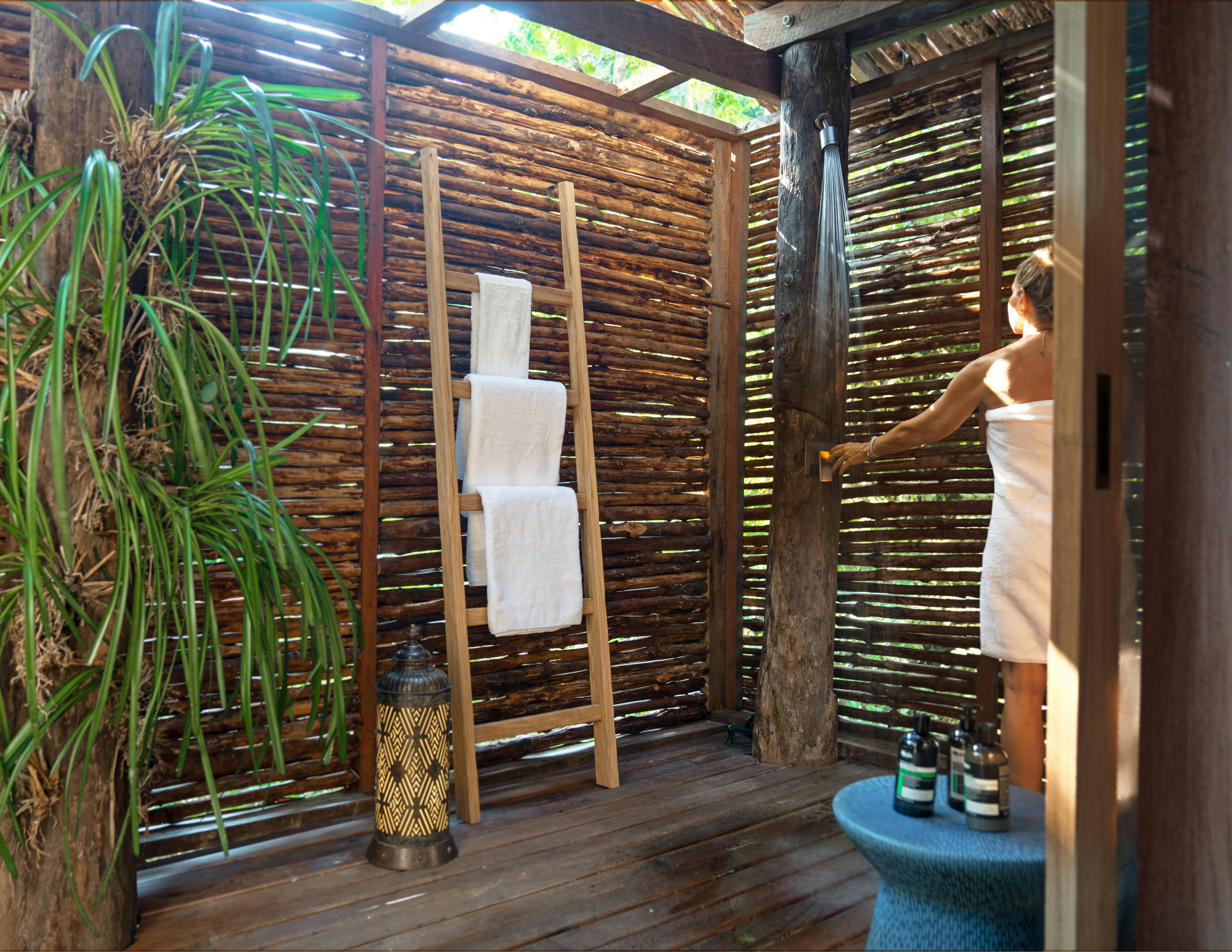 Treetop Villa Outdoor Shower