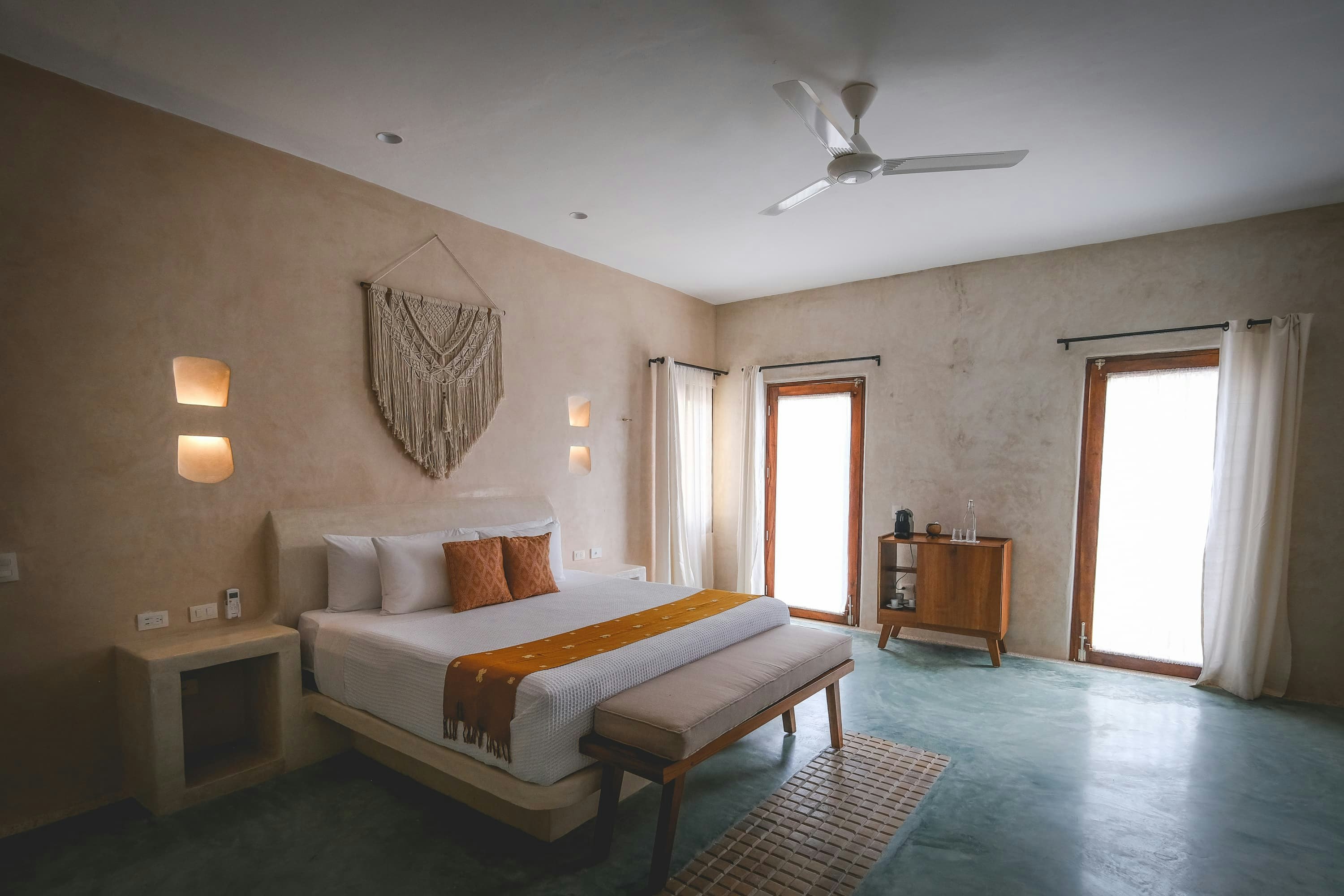 Standard King - Bedroom