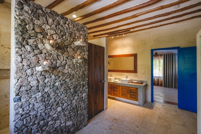 Master Villa with Plunge Pool - Bathroom