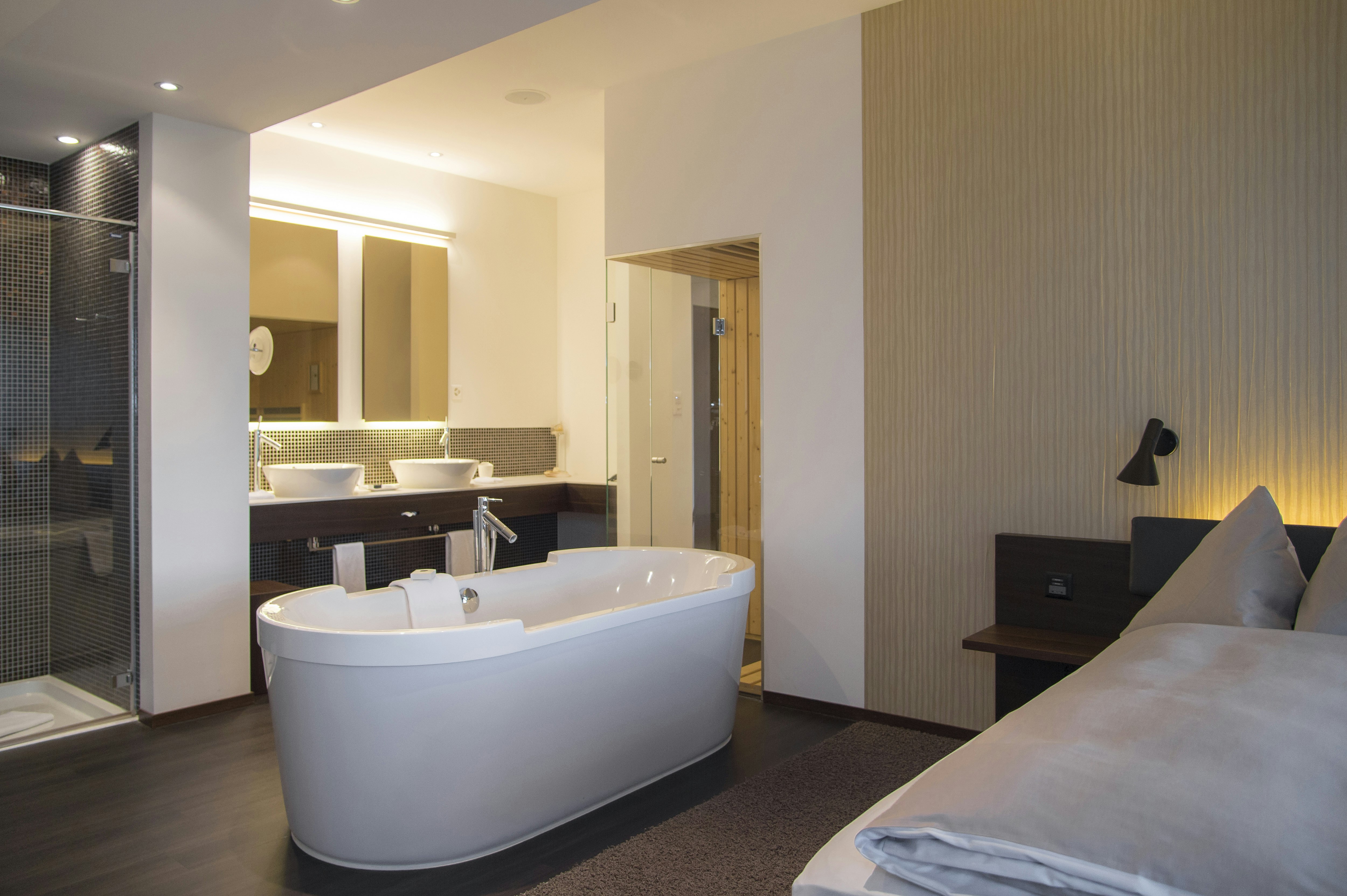 Bathroom panorama suite