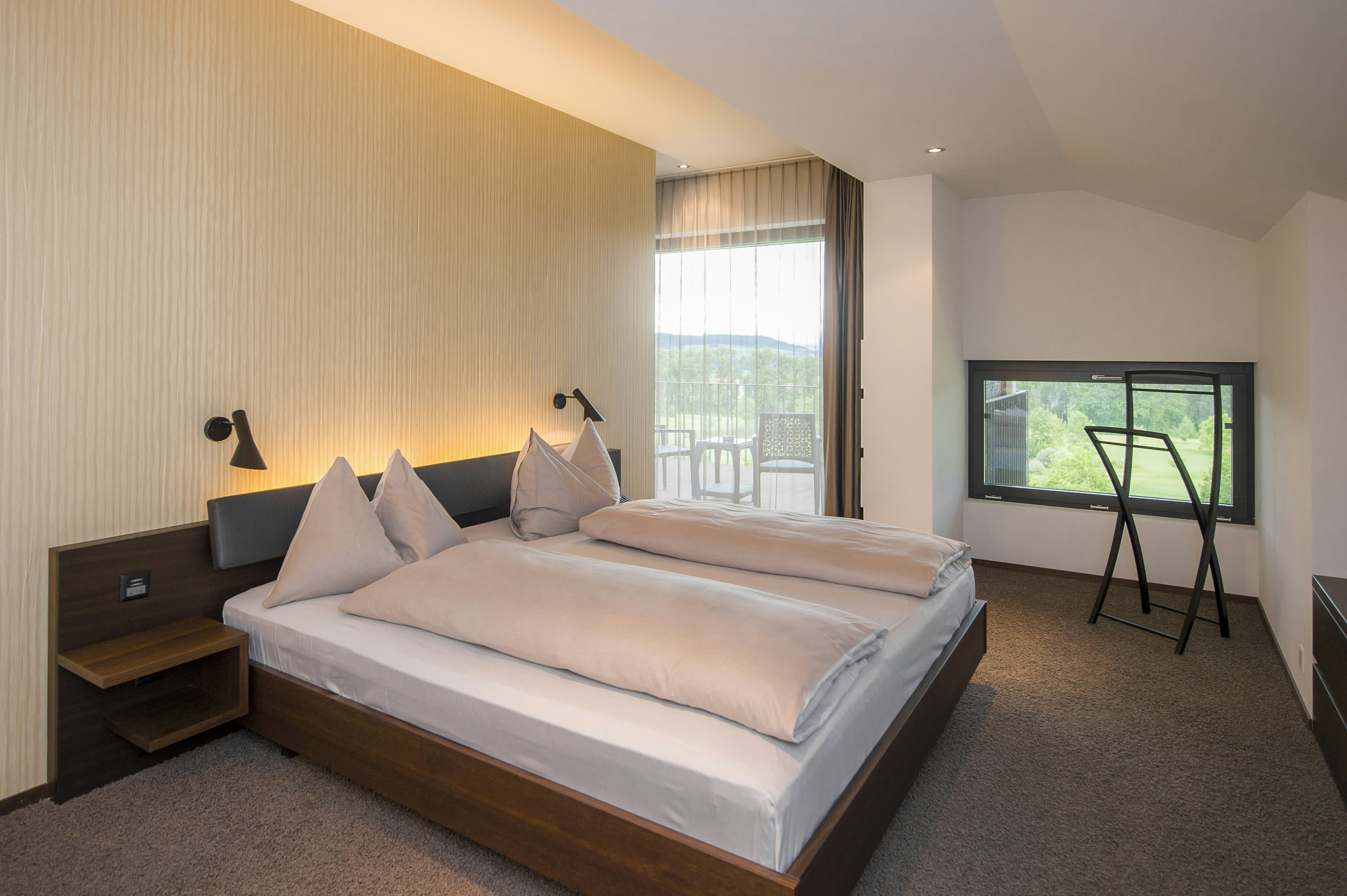 Bedroom panorama suite