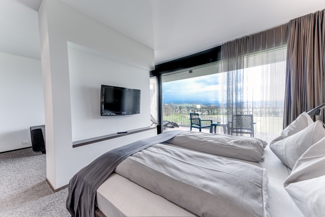 Junior Suite with tv