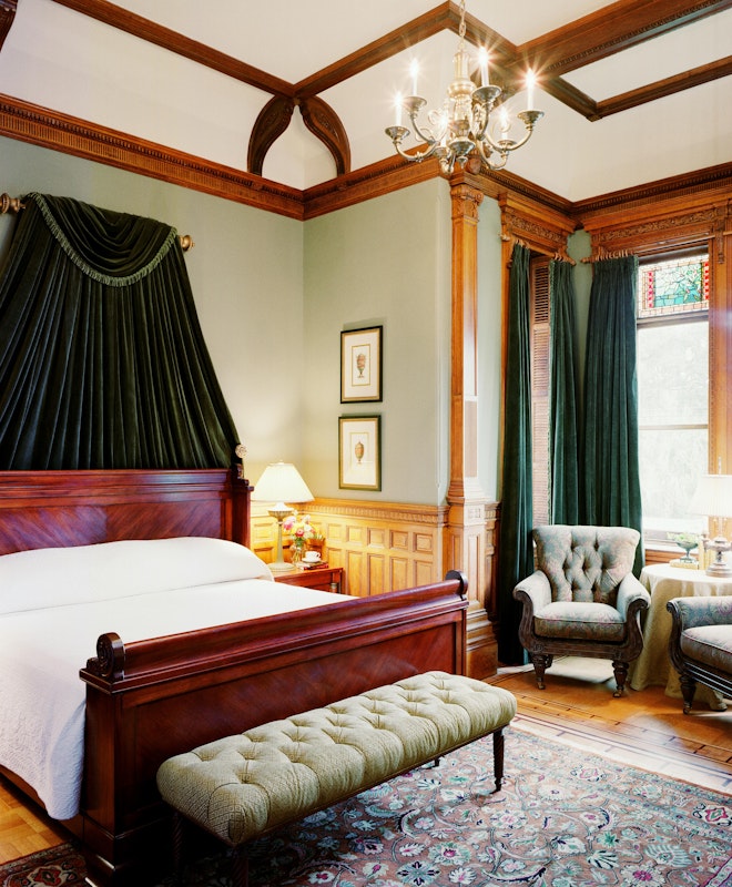 Mansion Room