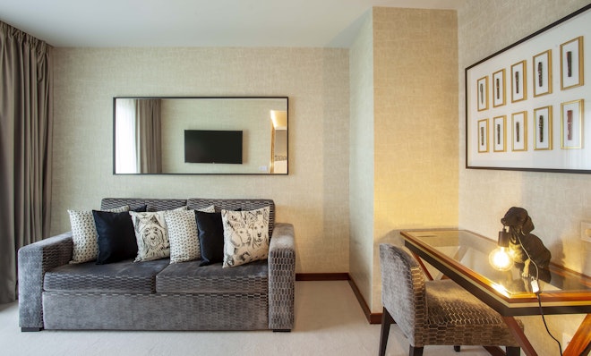 Deluxe Junior Suite