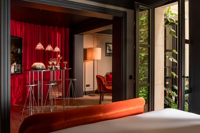 Club Suite - Bedroom