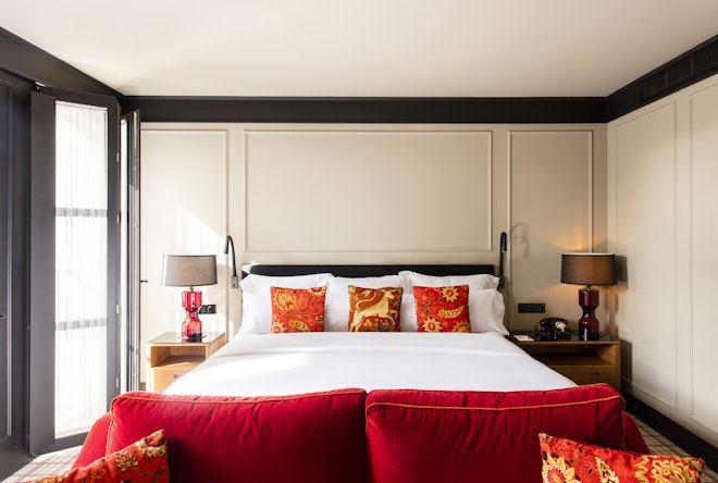 Large Room - Bedroom