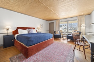 Windham View King with Balcony Accessible