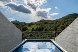 Outdoor Hot Spring Mountain