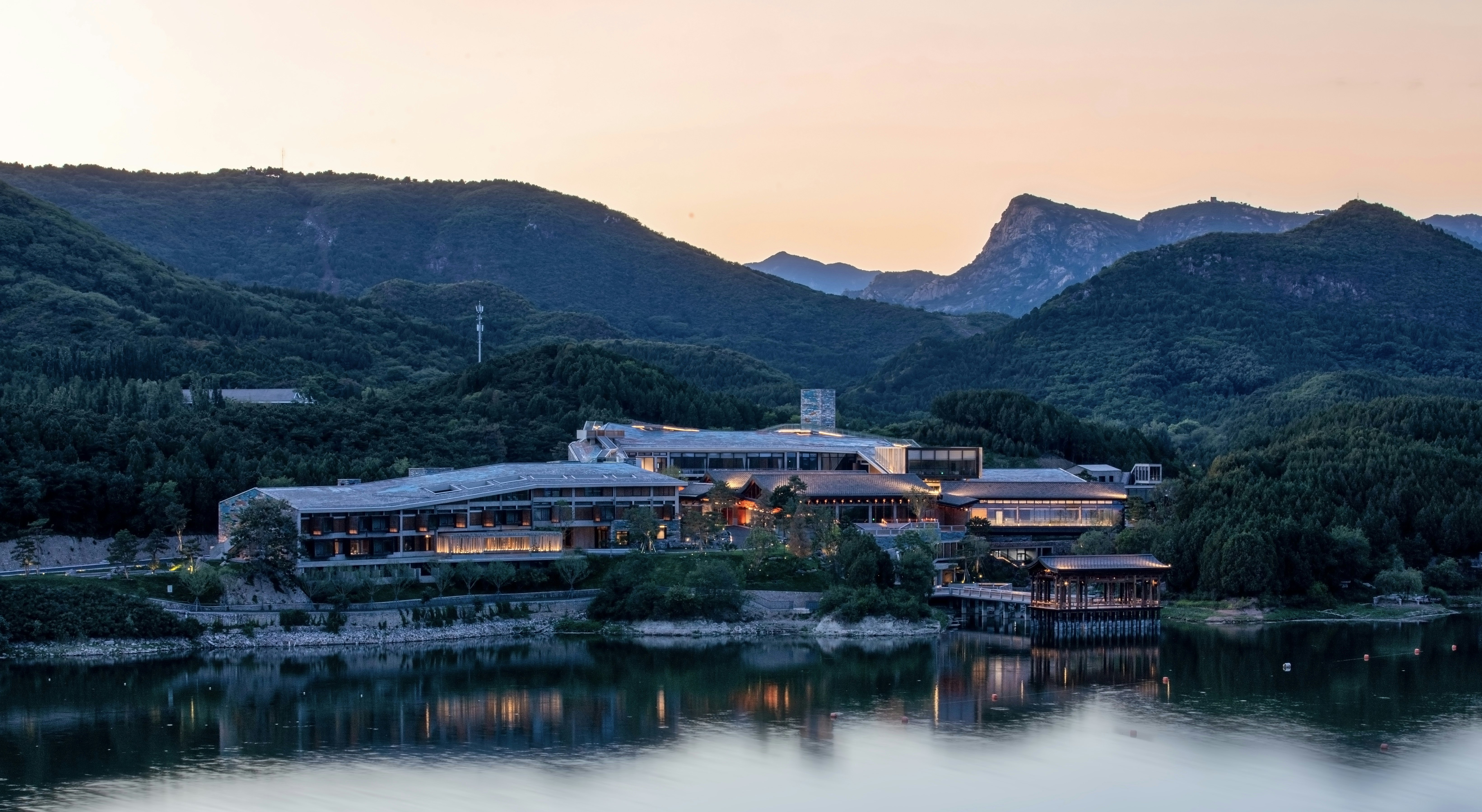 Hotel Exterior Night Fall