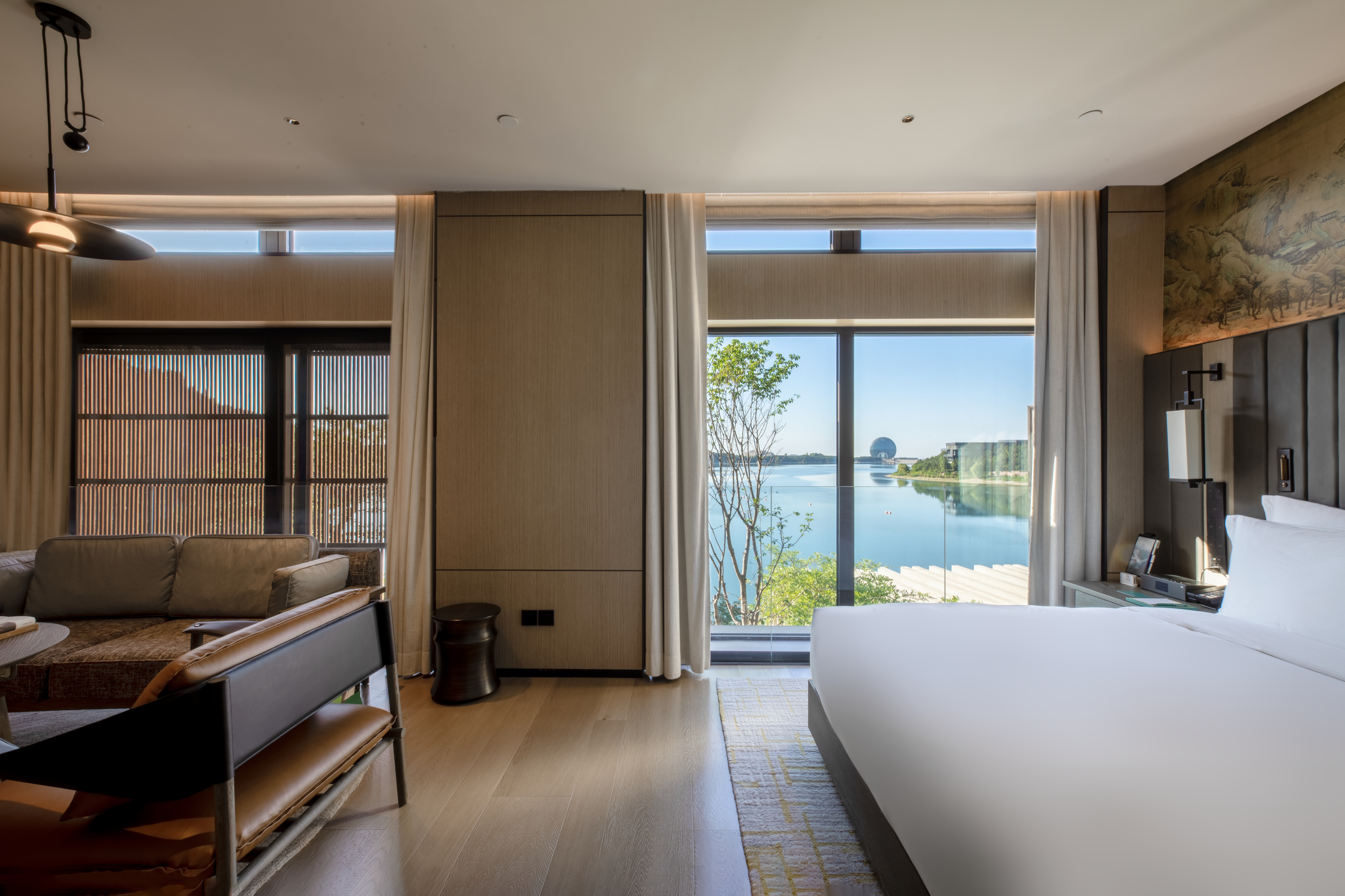 Ming Yan Super Lakeview King Room