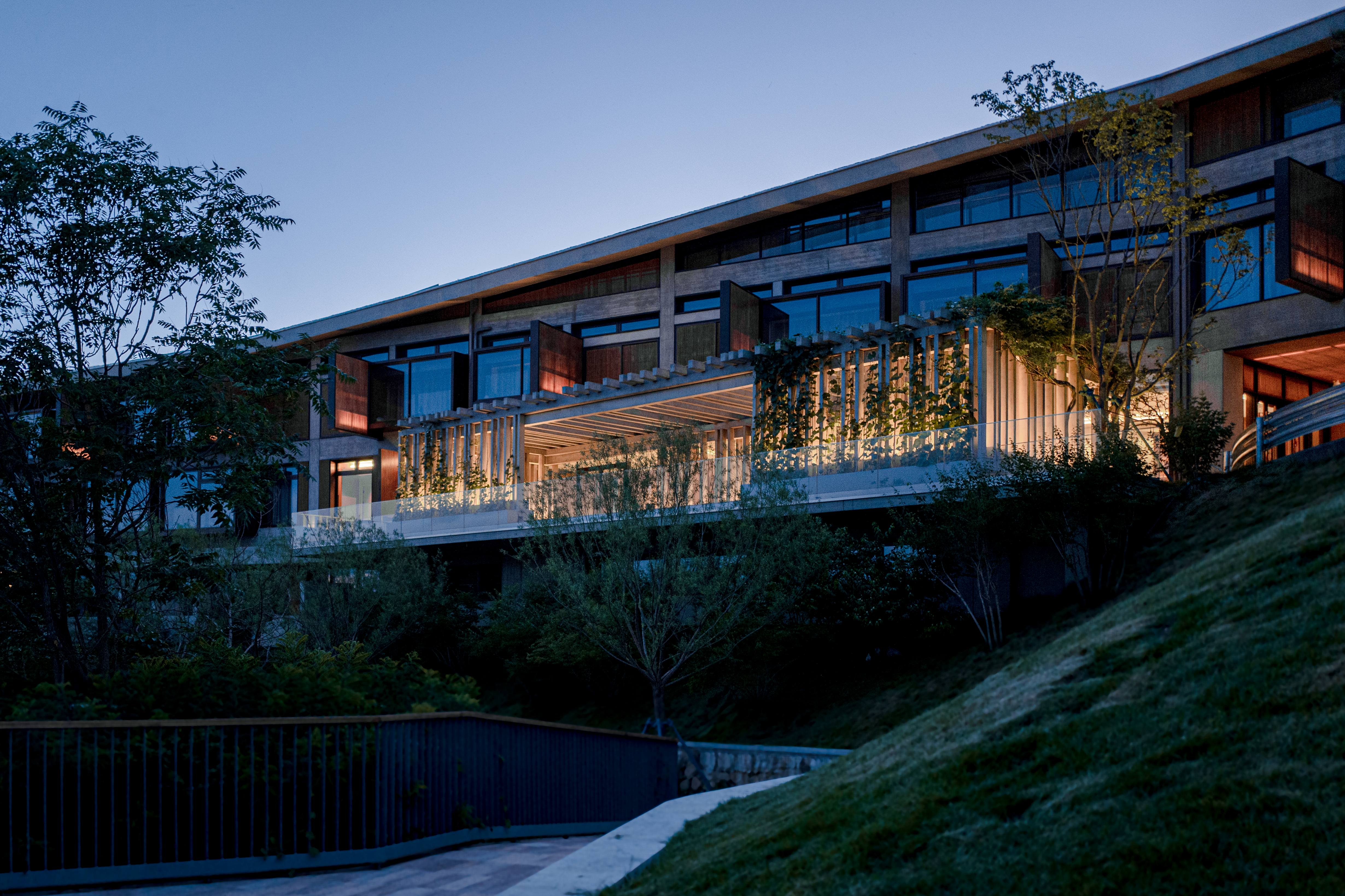 Melon Pergola Night View