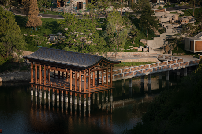 Water Palace Exterior Scene