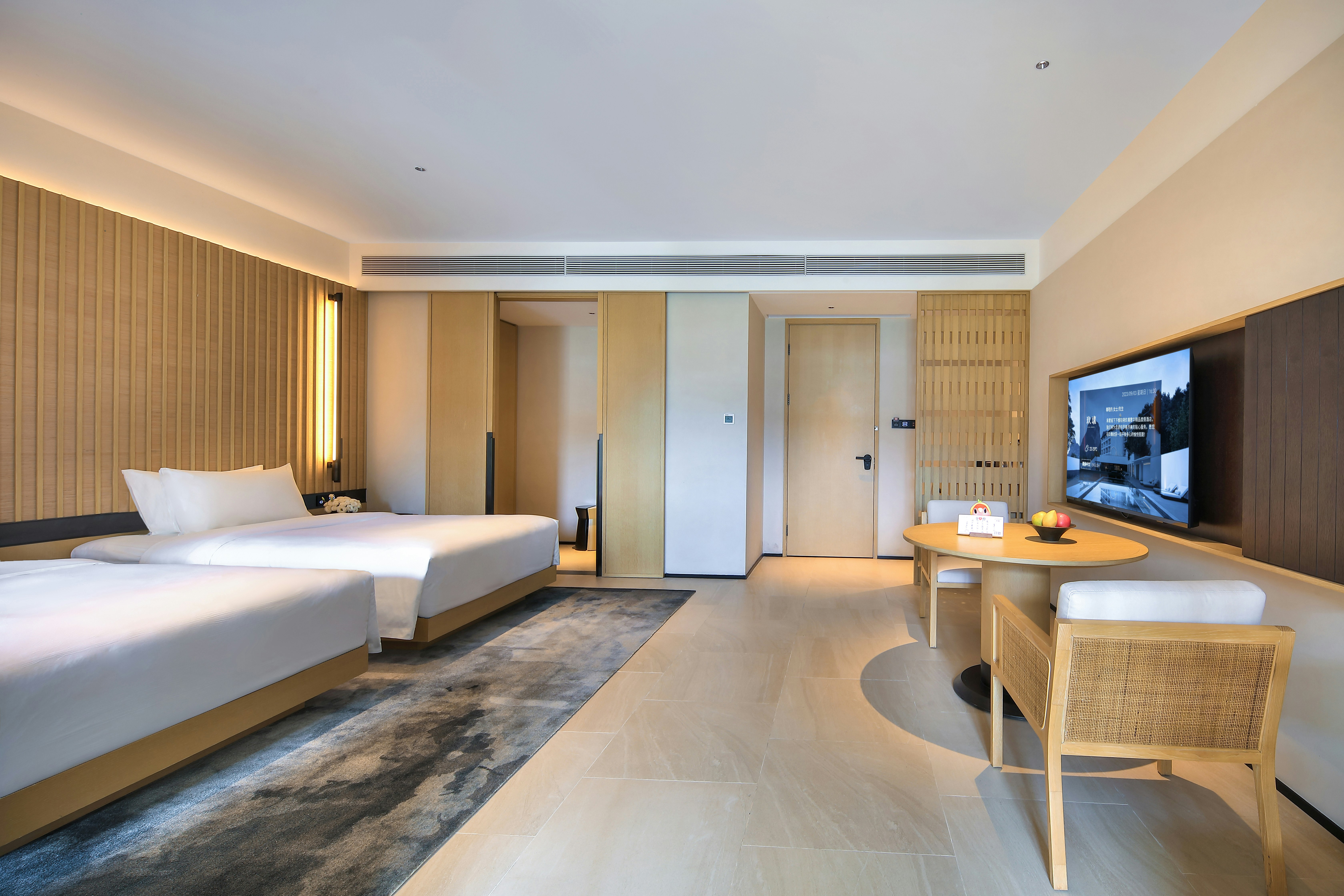 Superior Courtyard Twin Room Interior