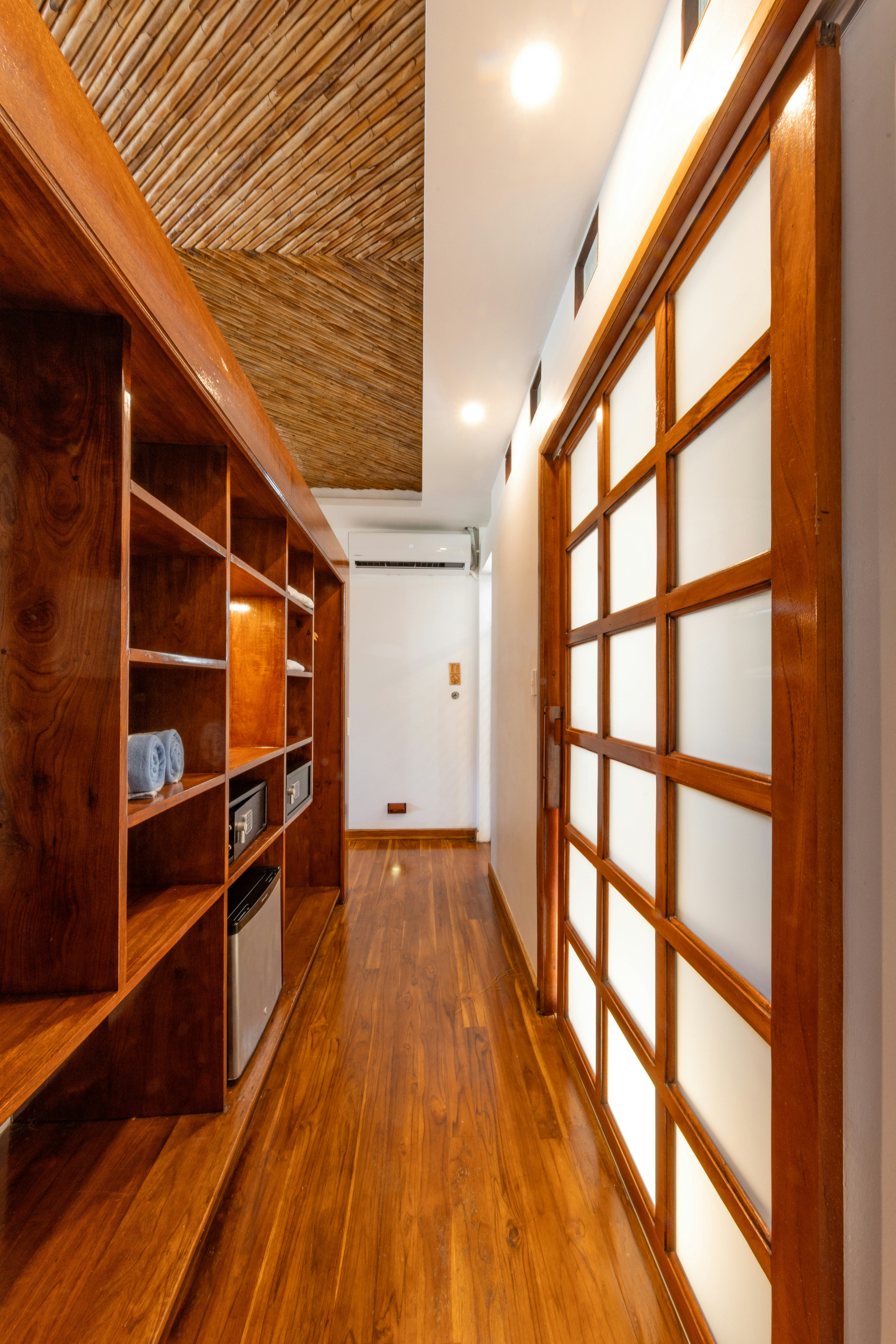 Luxury Casita Closet