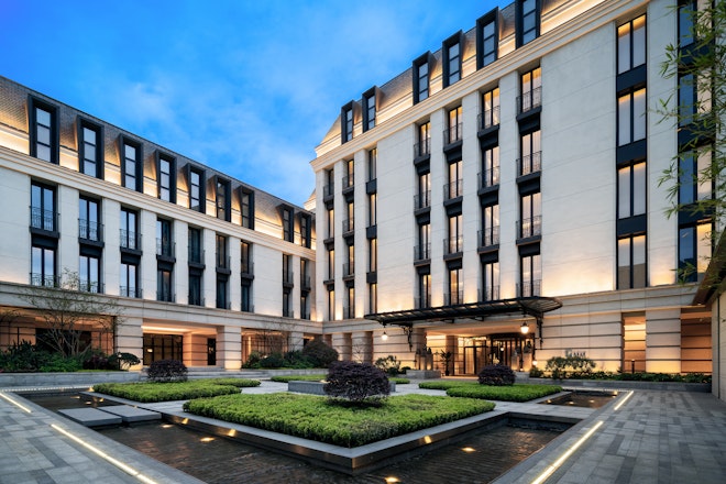 Yiuteung Mansion