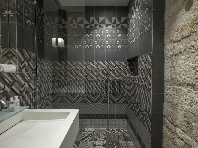 Classic Secret - Bathroom