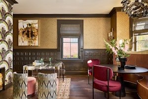 Wine & Roses Parlour