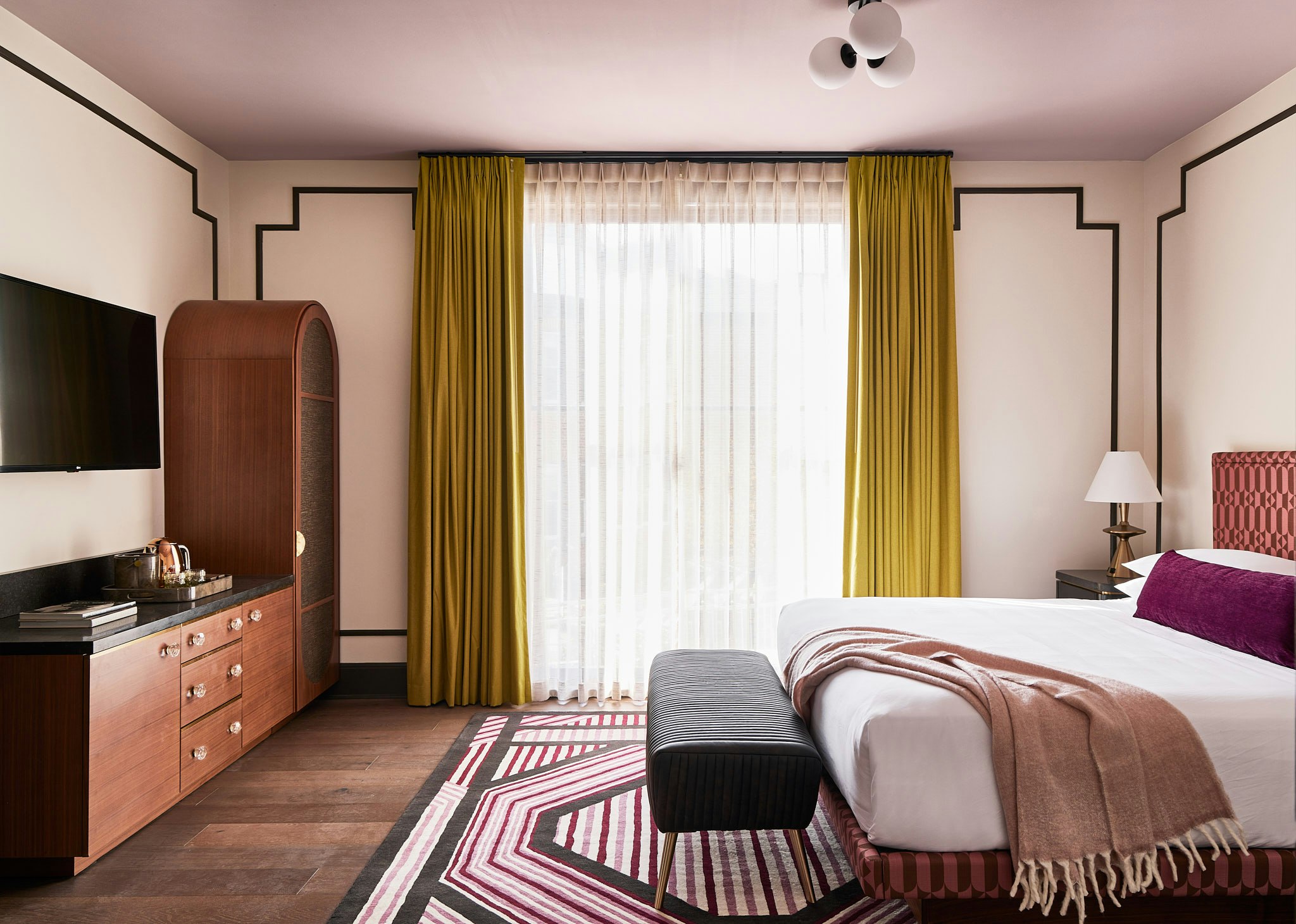 Sundrop Executive Suite - Bedroom