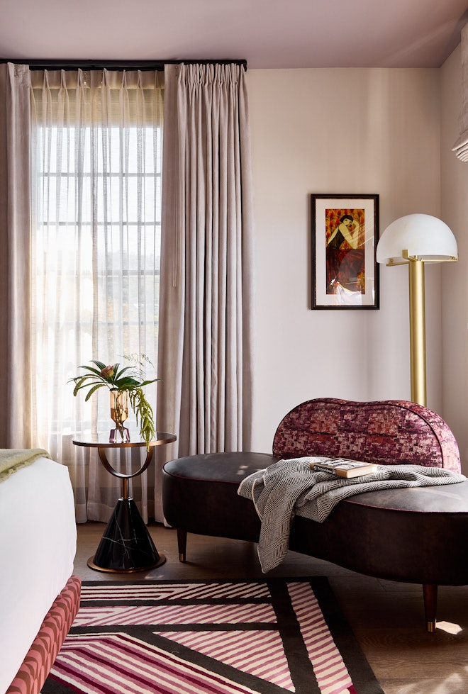 Wisteria Deluxe King - Room Details