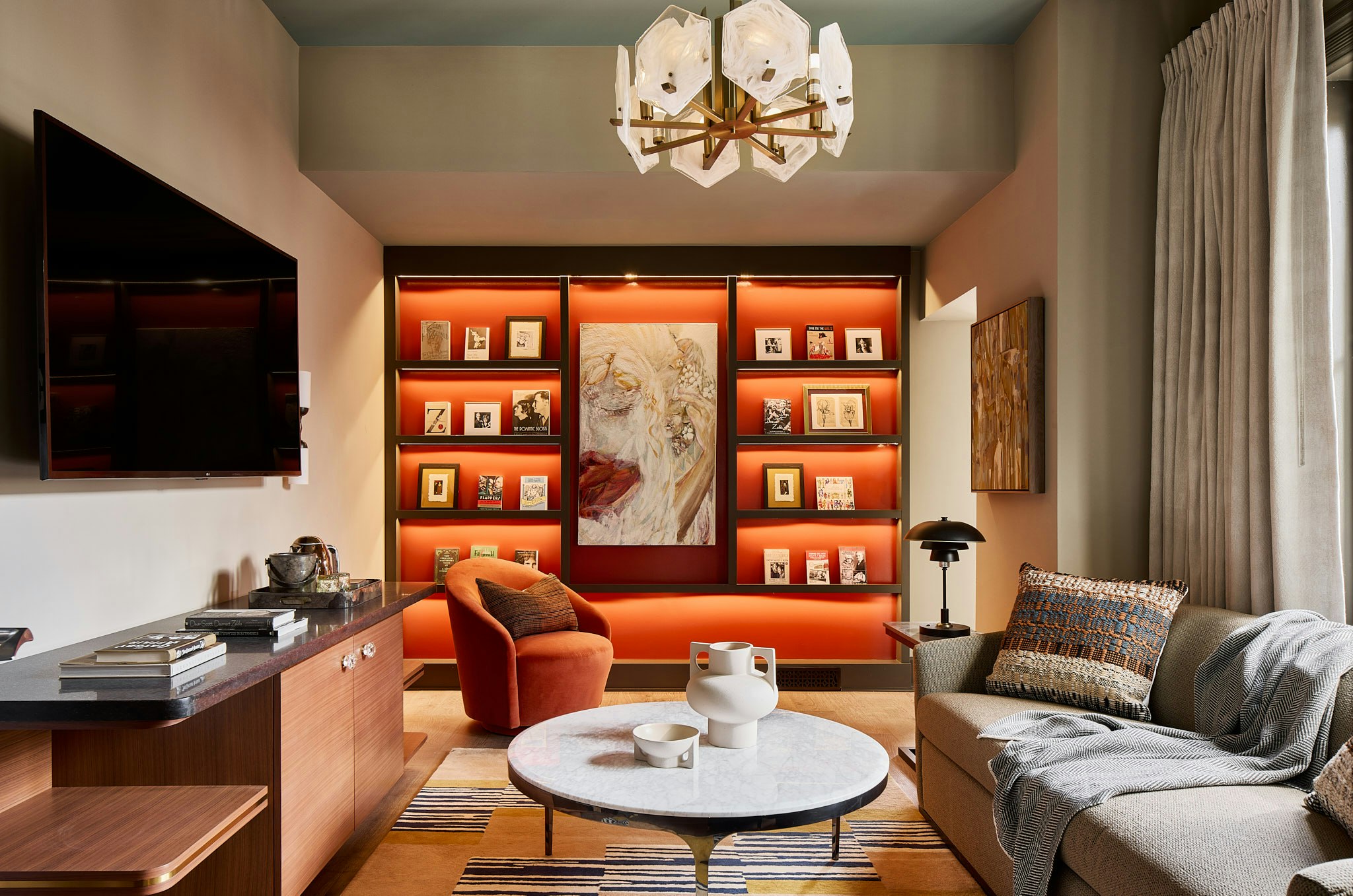 Redbud Junior Suite - Living Area