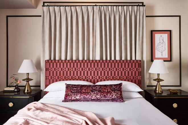 Azalea Suite - Bedroom