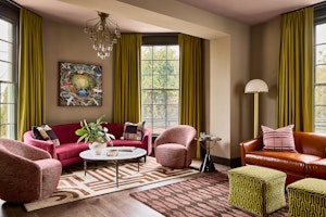 Darling Heart Executive Suite - Living Area