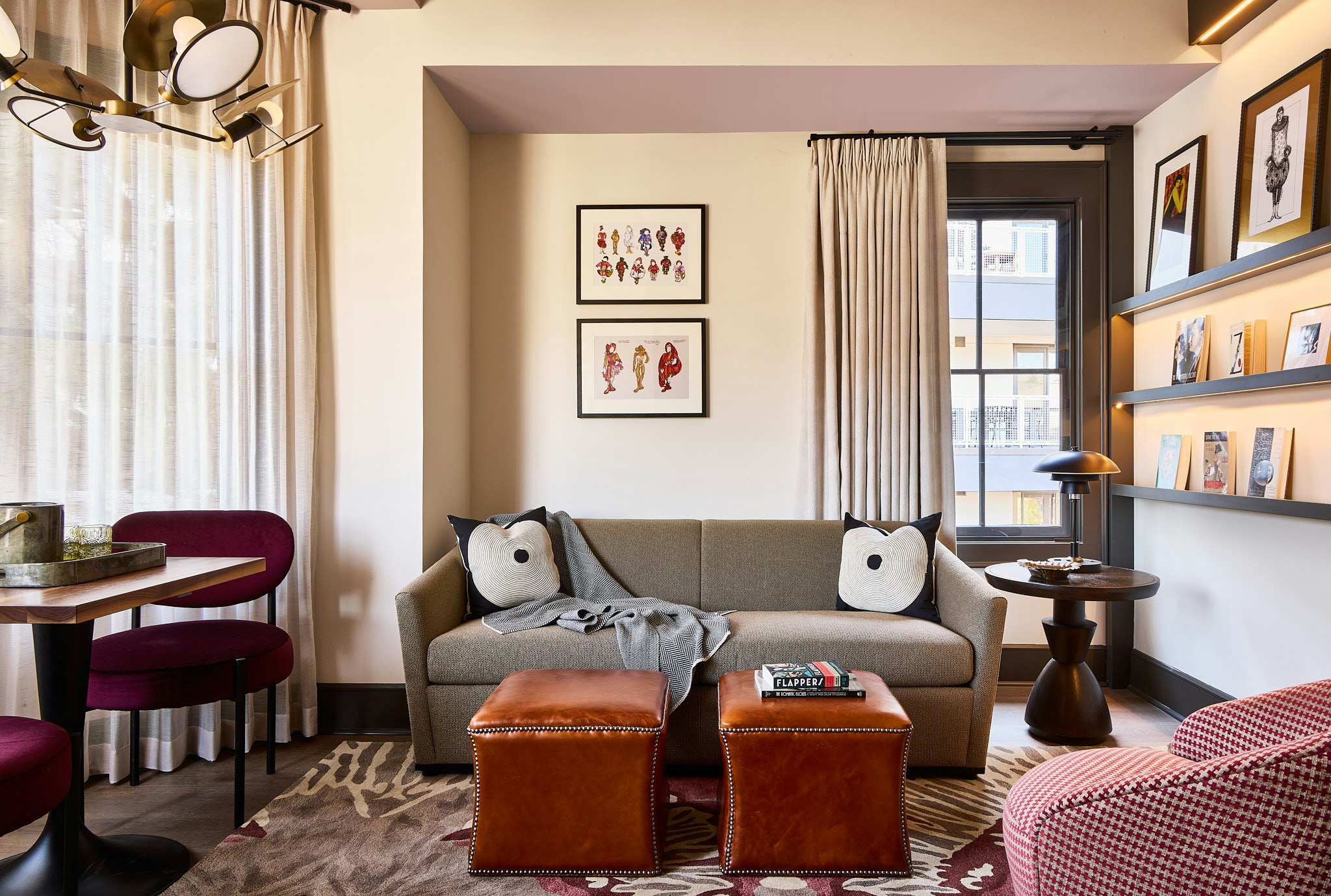 Azalea Suite - Living Area