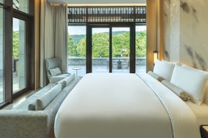 Mountain Stay Two Room Villa - Bedroom