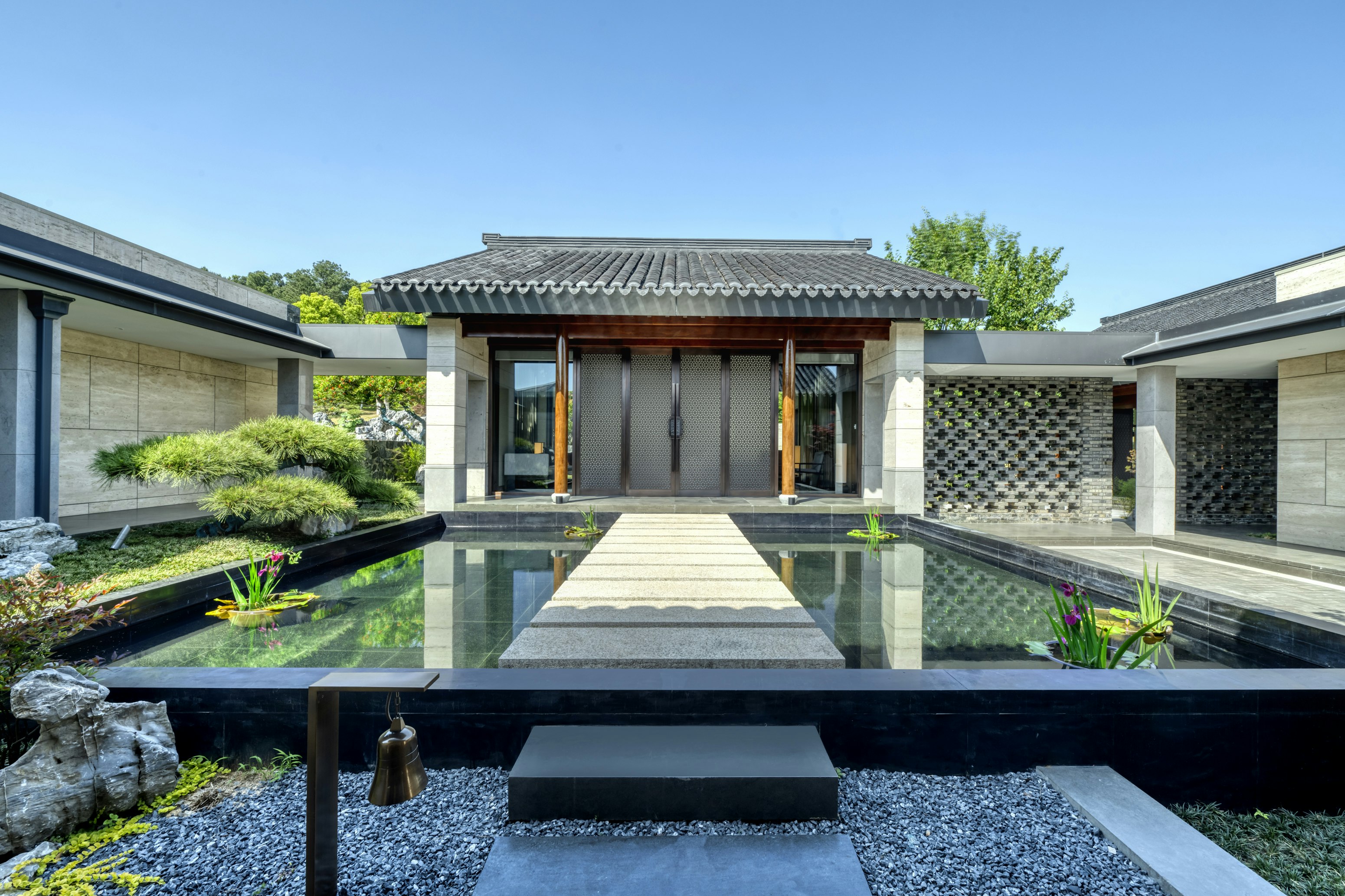 Chinese Restaurant - Entrance