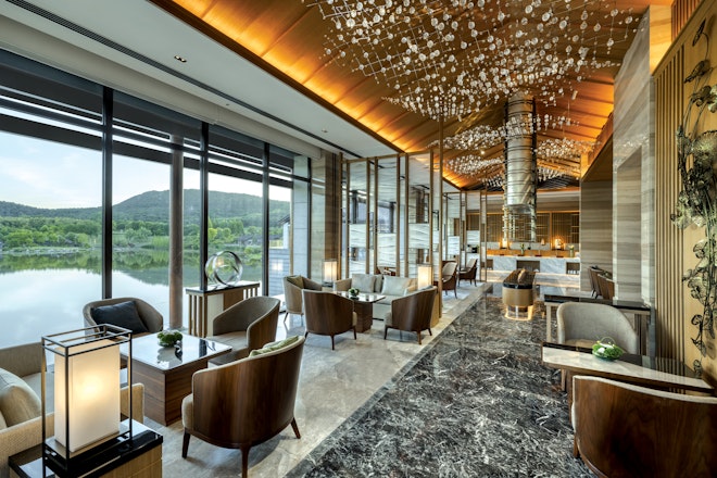 Executive Lounge