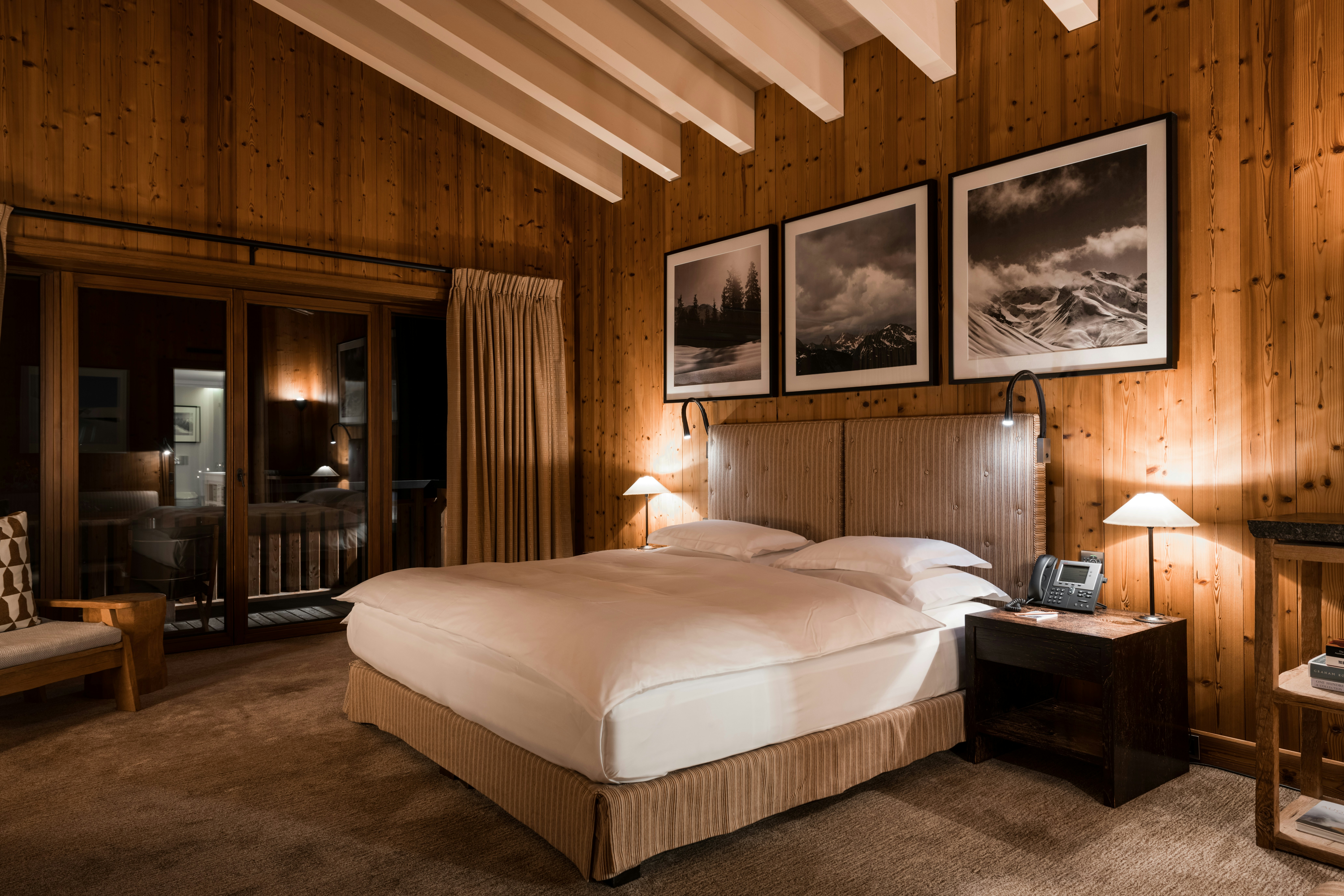 Top Deluxe Double Room - Bedroom