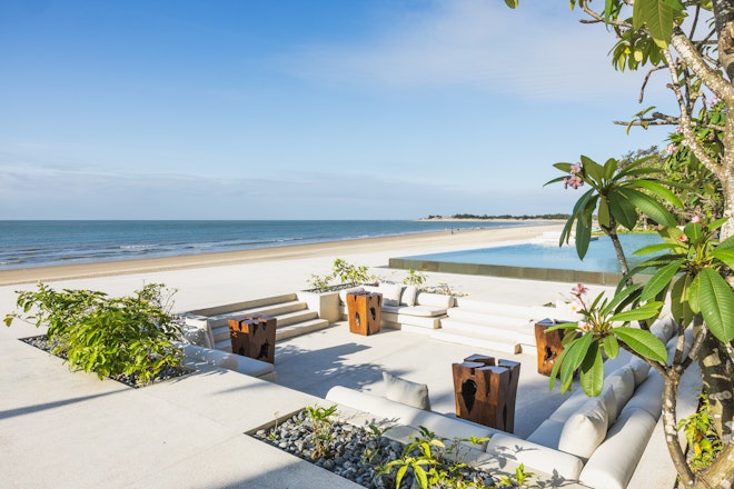 Sunken lounge