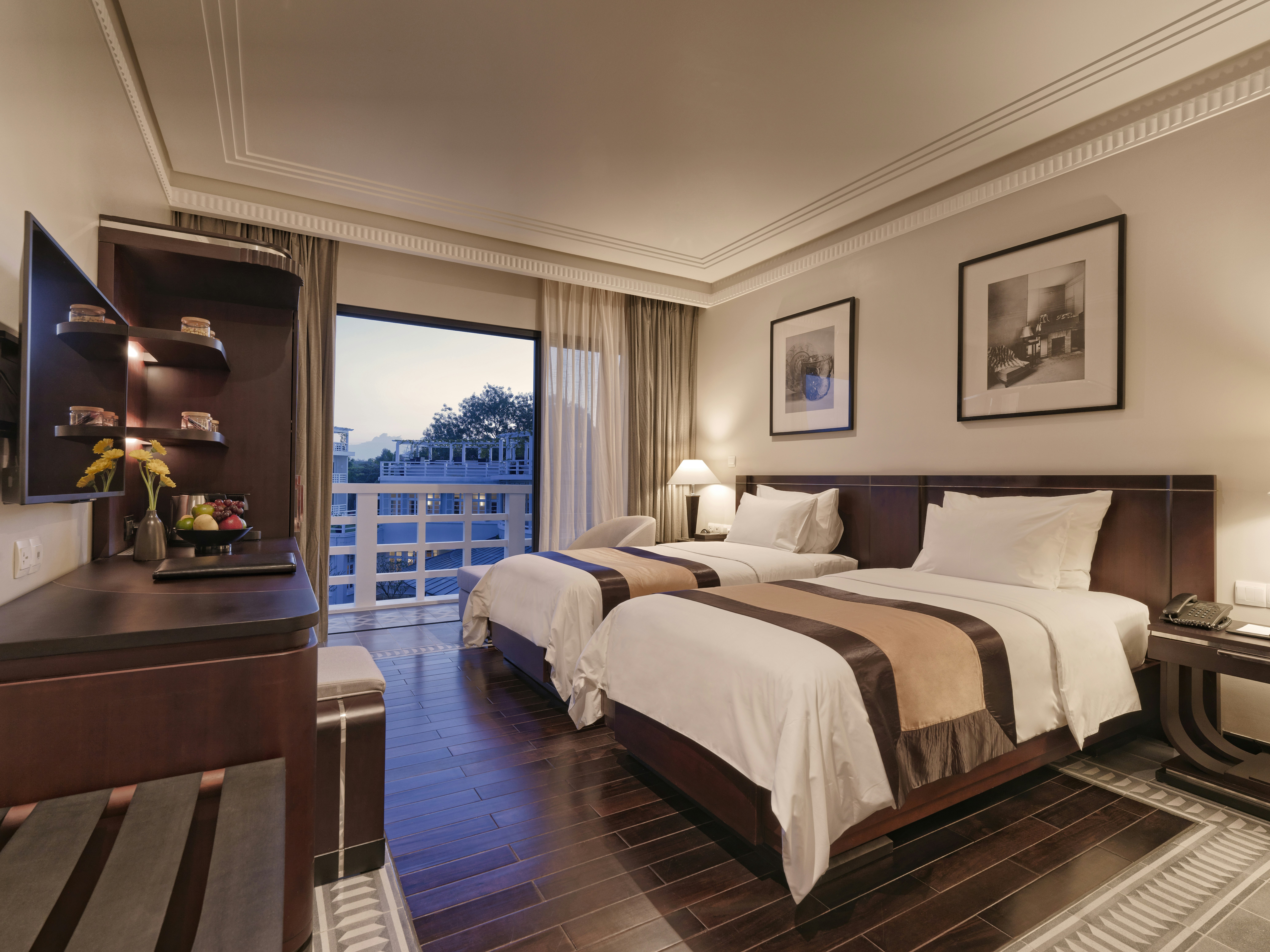 Superior Garden Twin - Bedroom