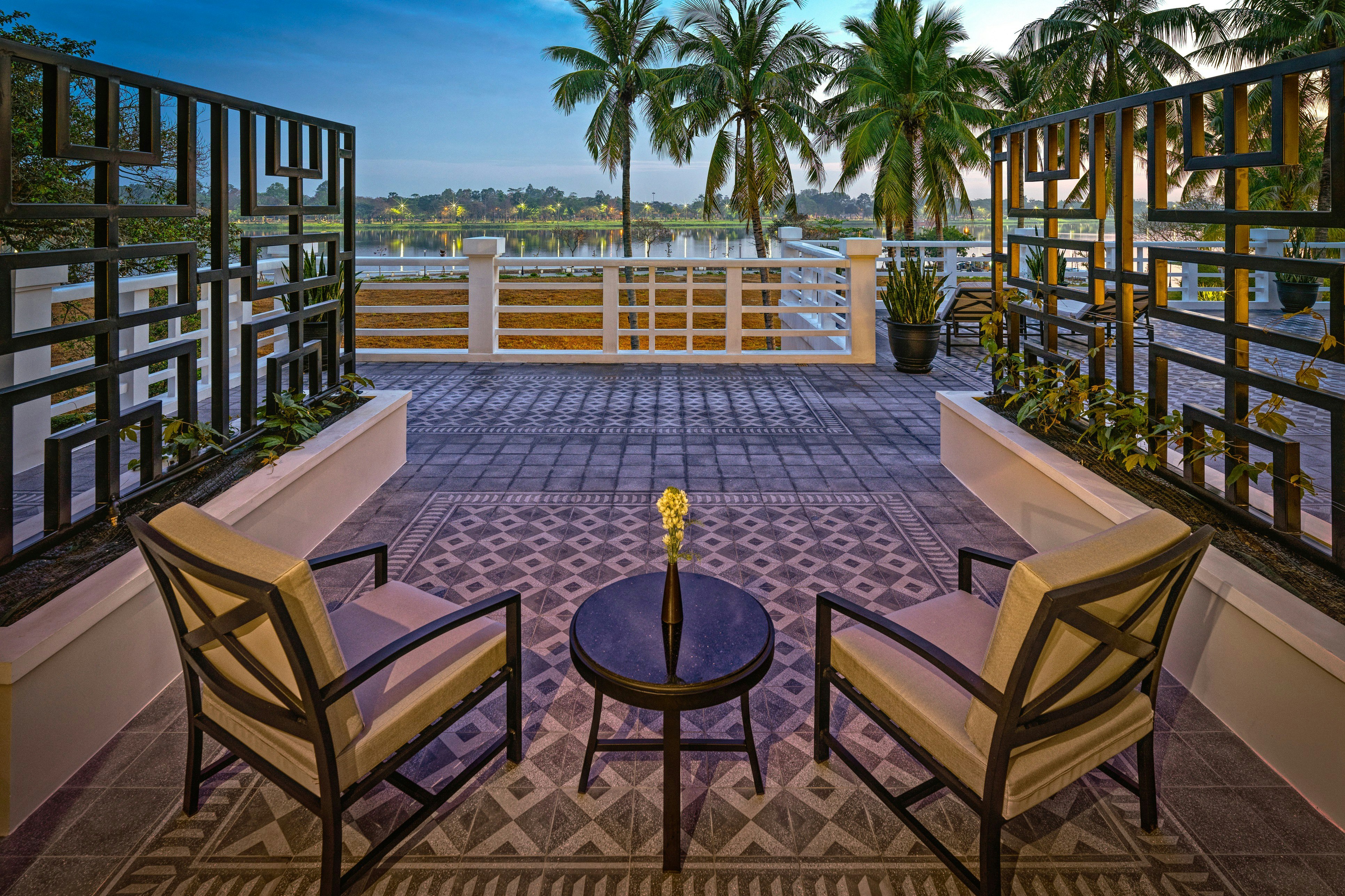 Superior River Queen - Patio