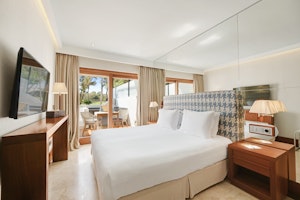 Pool Garden - Bedroom