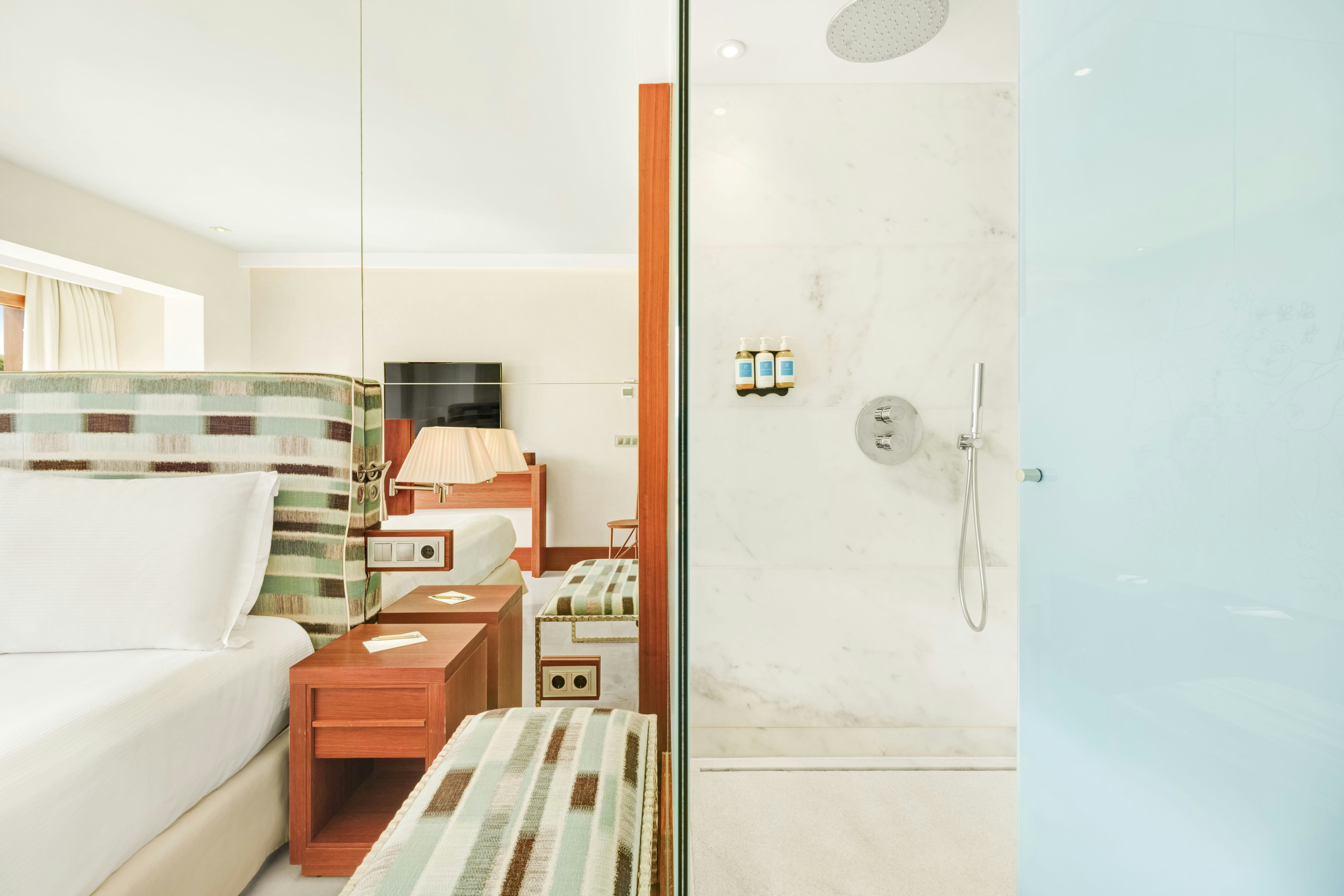 Sunrise Gecko - Bedroom