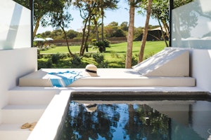 Pool Garden - Pool