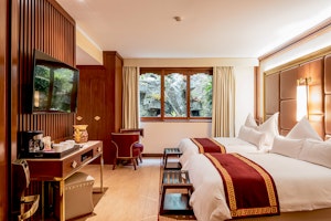 Sumaq Deluxe, 2 Full Beds Garden View - Bedroom