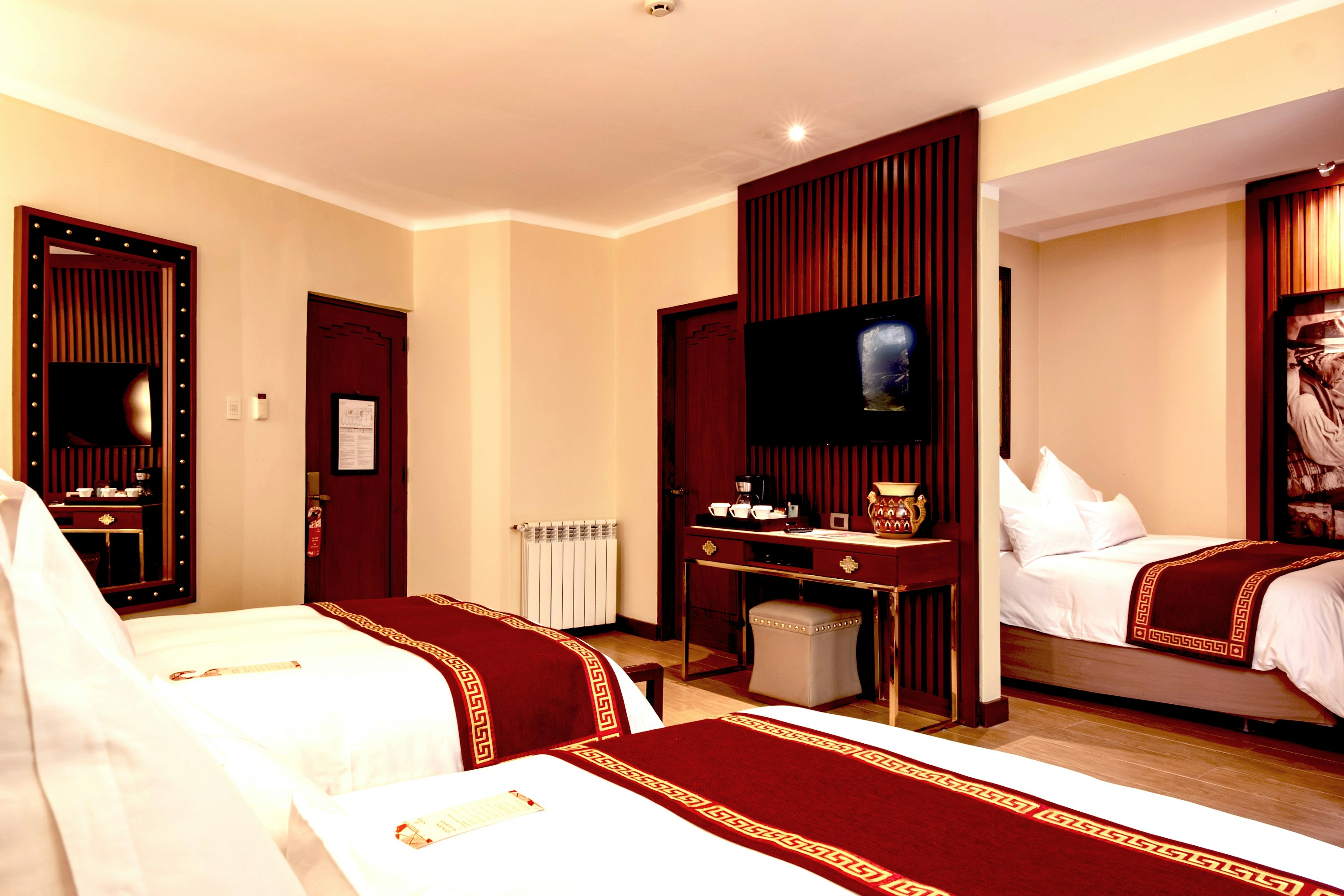 Sumaq Deluxe, 3 Full Beds Garden View - Bedroom