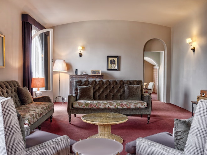 Penthouse Suite - Living Area
