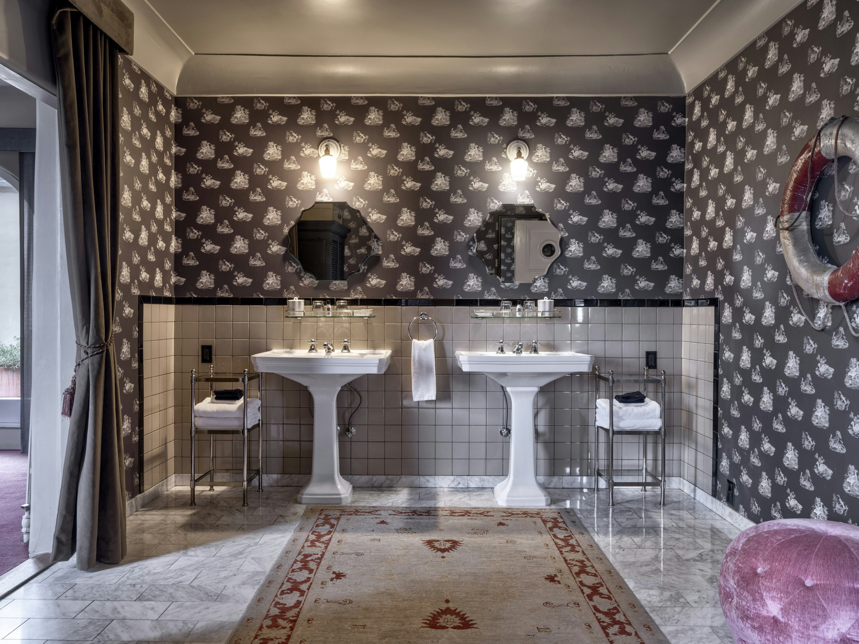 Penthouse Suite - Bathroom