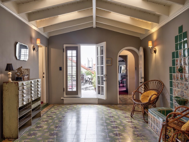 Penthouse Suite - Foyer