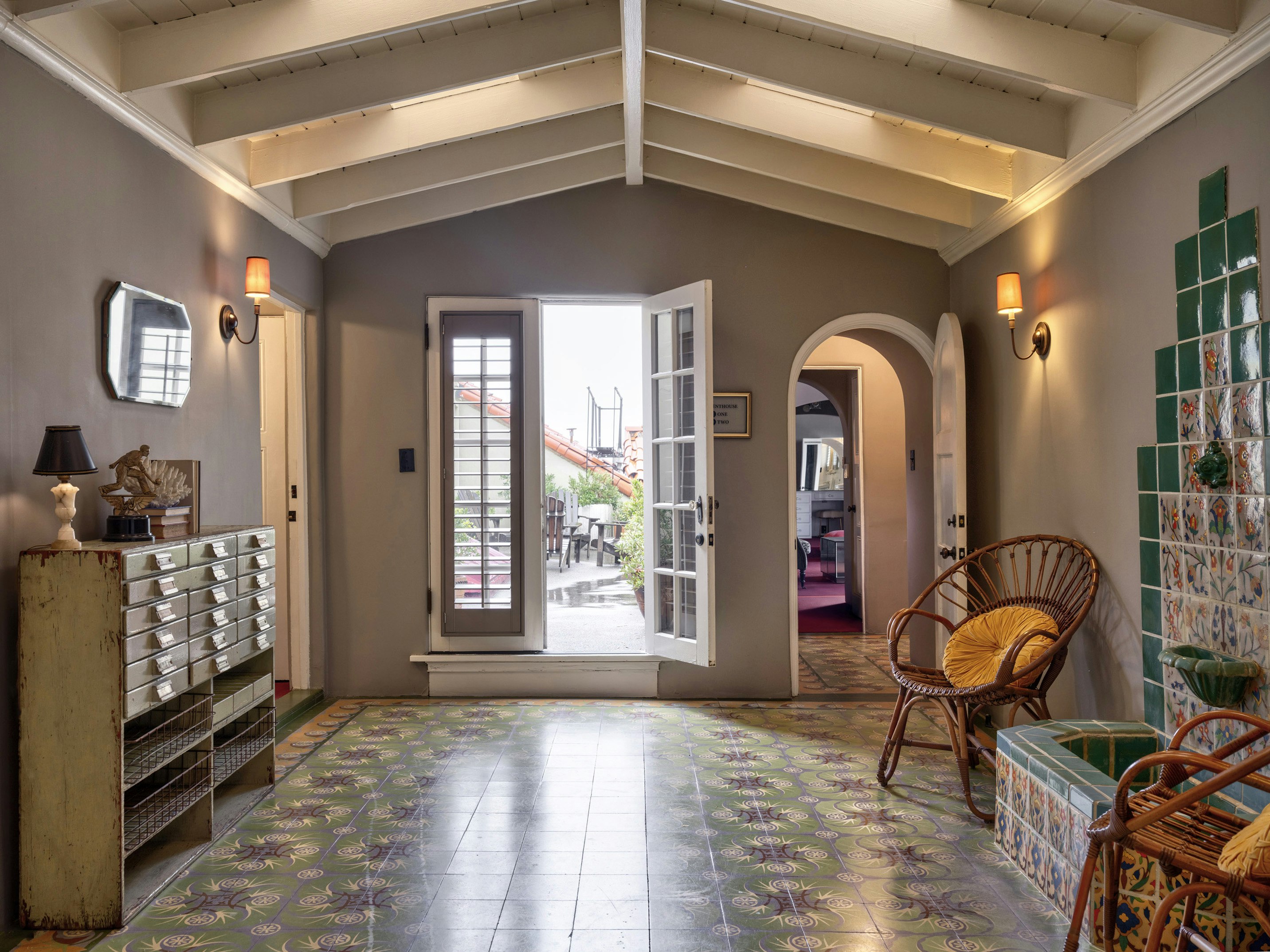 Penthouse Suite - Foyer