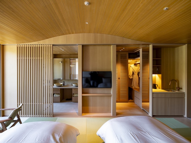 Shigeru Ban Superior 4F