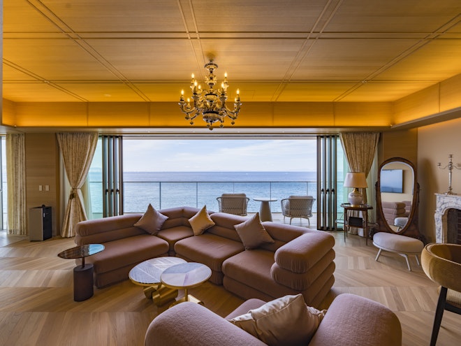Penthouse Suite - Living Area