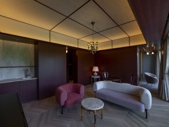 Forest Suite - Living Area